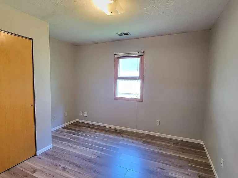 730 N Juliette Ave — Photo 12