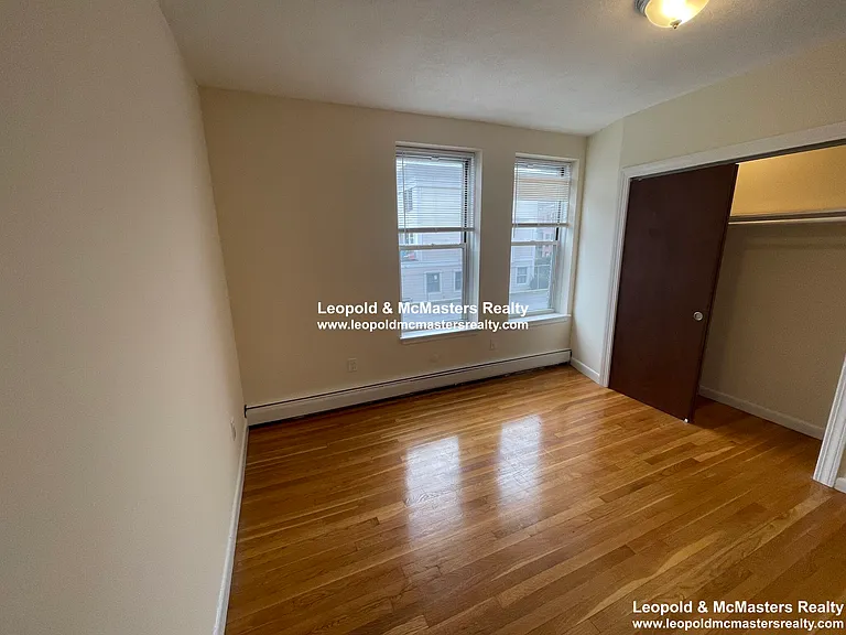 North Beacon St Brighton Apartments — Photo 35