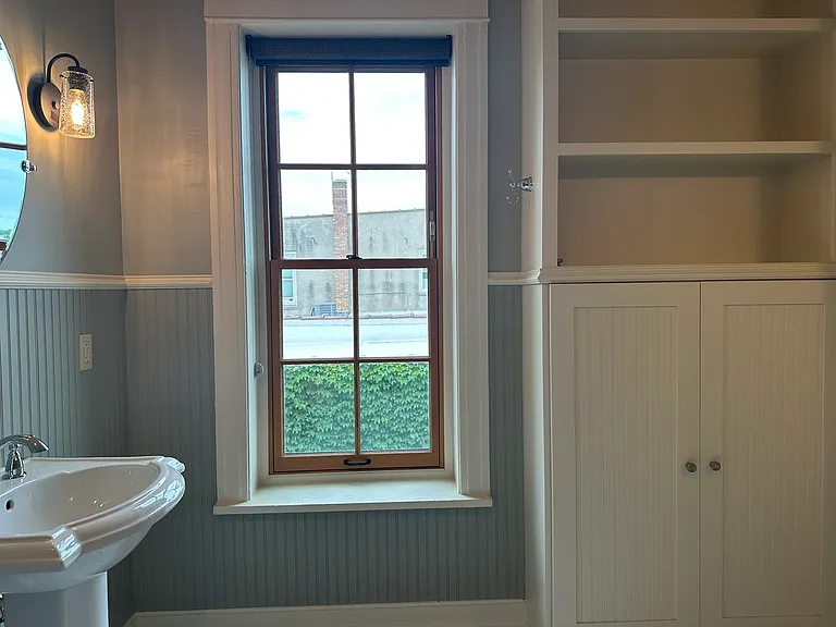 129 S Batavia Ave #2EAST — Photo 15
