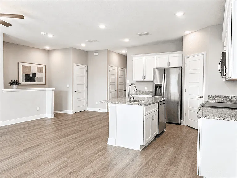 7149 Magnolia Crk #201 — Photo 9