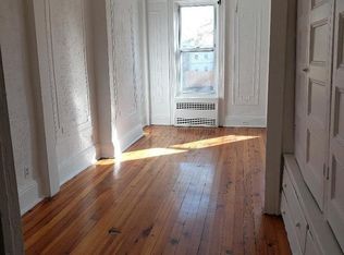 513 17th St APT 2R, Brooklyn, NY 11215