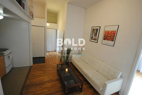 Rented by Bold New York | media 11