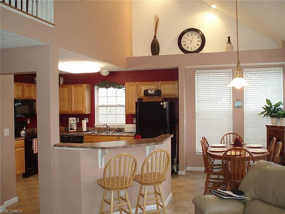 4th image of 5237 Autumnwood Ln