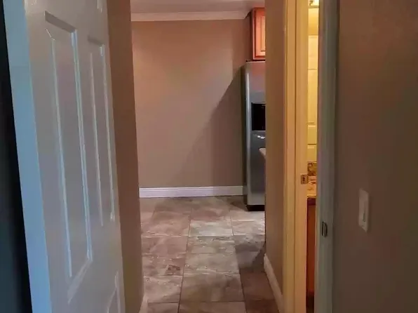 23 W Wheelock St APT A, Hanover, NH 03755