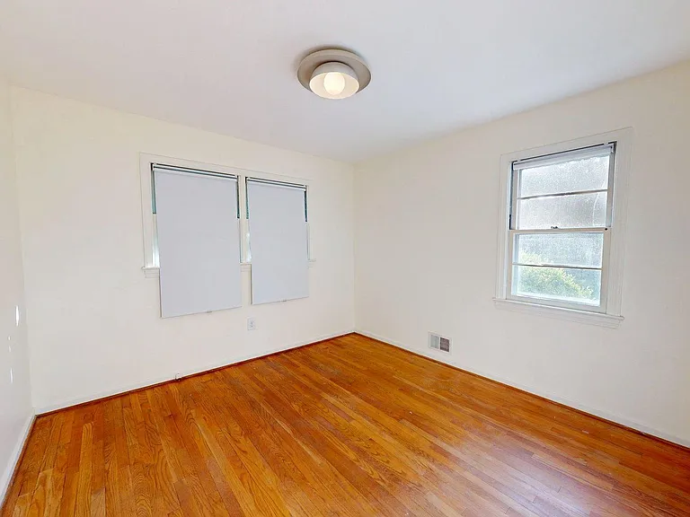 6415 Potomac Ave — Photo 25