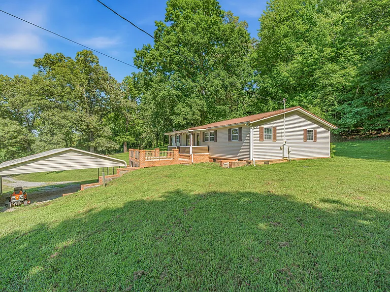1229 Everett Rd — Photo 29