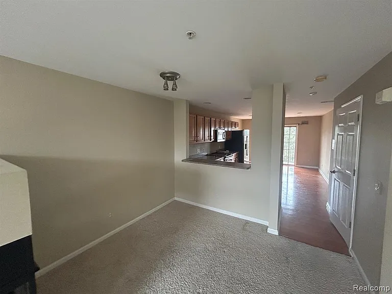 39460 Springwater Dr — Photo 5