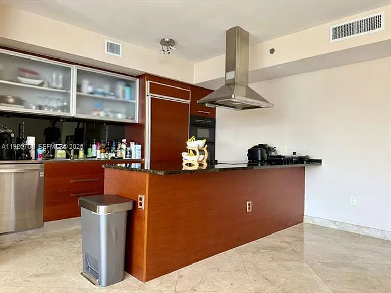1850 S Ocean Dr #1405 — Photo 8