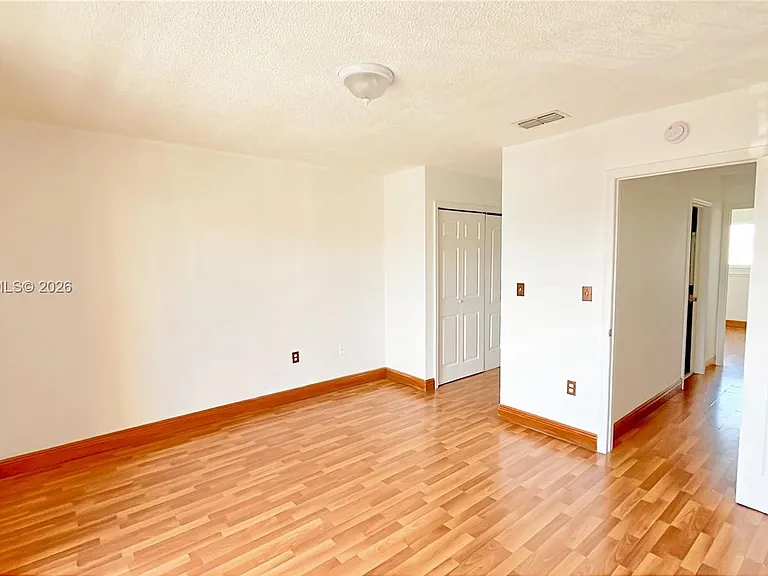1283 W 51st Pl #12 — Photo 28
