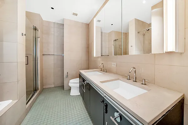 Rented by New York Residence | media 16