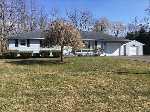 2nd image of 157 Hessland Ct