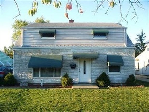 1st image of 27031 Drakefield Ave