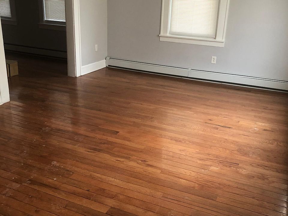 1st image of 168 Brookwood St