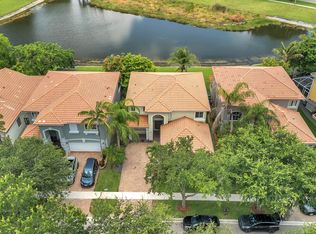 726 Gazetta Way, West Palm Beach, FL 33413