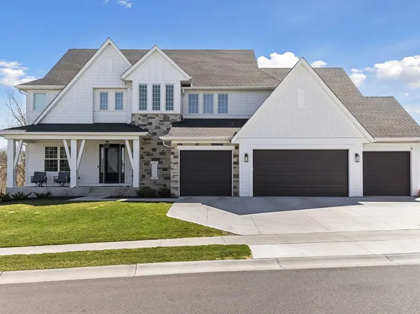 16865 46th Ave N, Plymouth, MN 55446