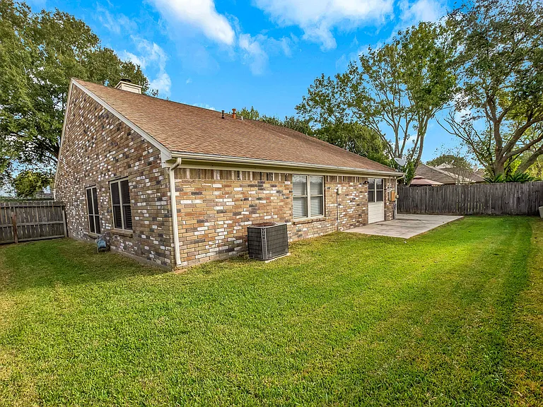 5216 Spring Branch Dr — Photo 11