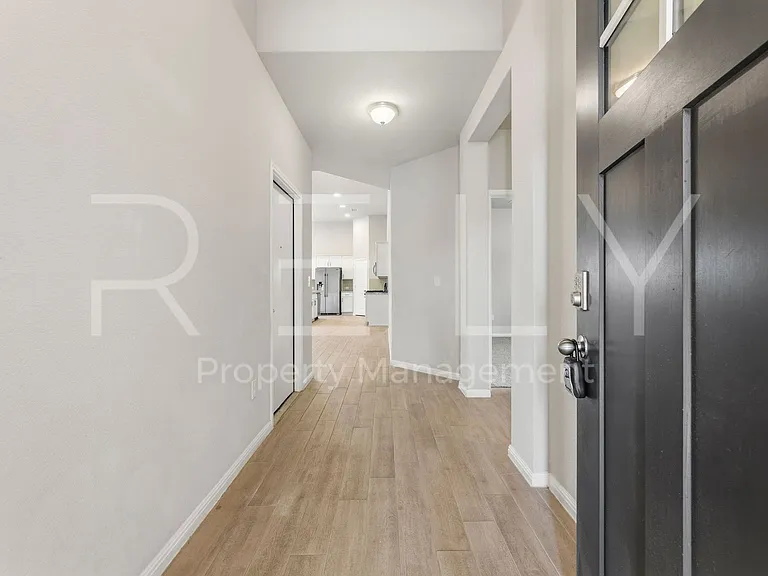 2412 Star Hill Rnch — Photo 5