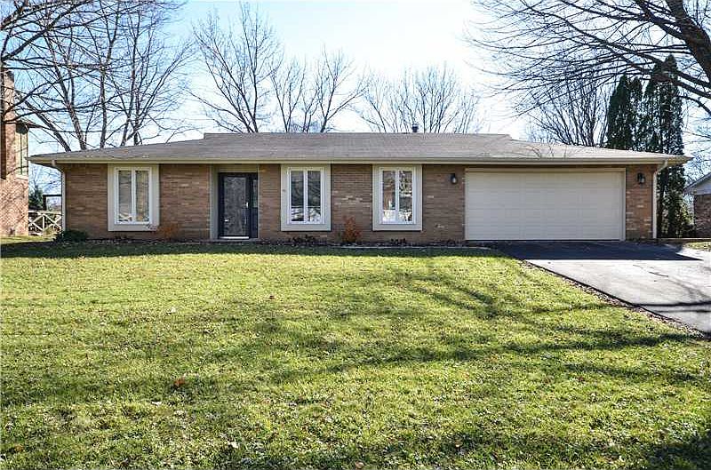 1st image of 705 Elmwood Cir