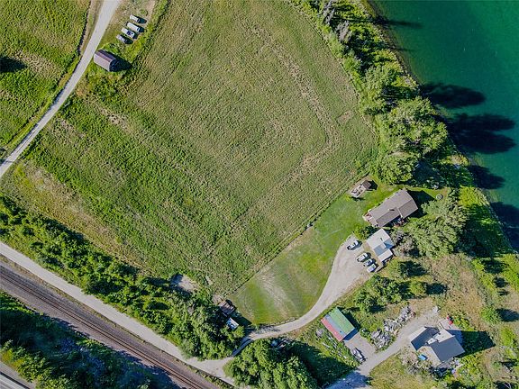 4th image of 525 Cedar Meadow Rd