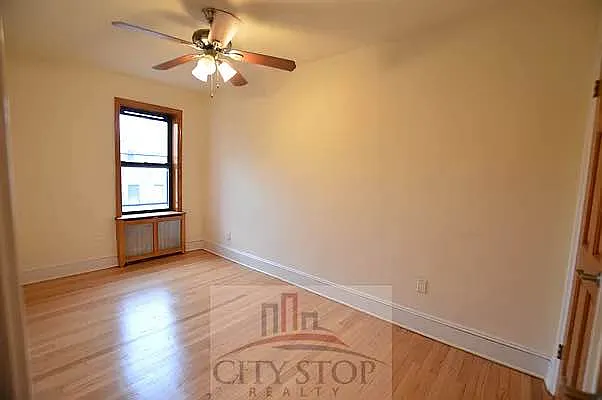 Rented by City Stop Realty | media 4
