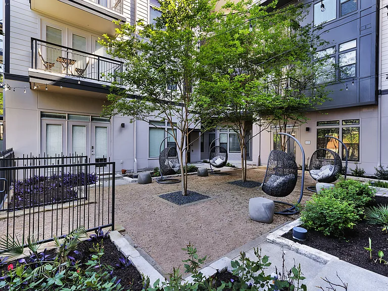 Haus 5350 — Photo 7