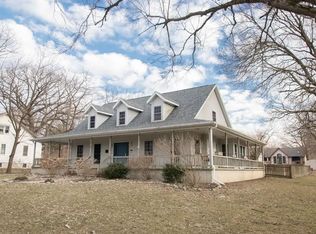 219 Perry St, Rossville, IL 60963
