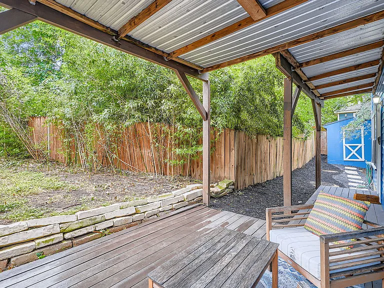 1117 Algarita Ave — Photo 16