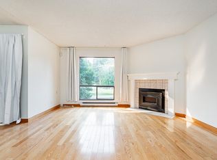 10570 Holly Park Ln, Surrey, BC