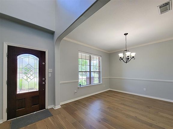 5th image of 5506 Linden Rose Lane