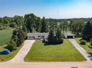 7519 Babcock Rd, Lexington, MI 48450
