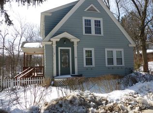 30 Munroe St, Fitchburg, MA 01420