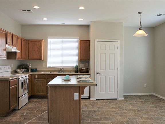 4th image of 7502 S 45th Ave