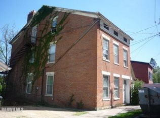 423 Broadway St, Galena, IL 61036
