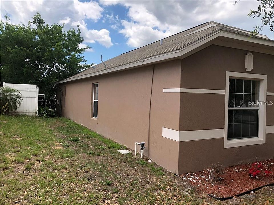 2nd image of 145 Somerset Way