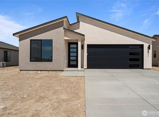 1111 E Mount Hood St, Othello, WA