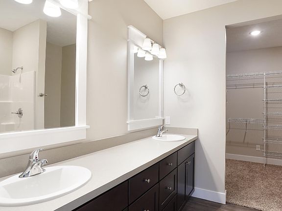 5th image of 7474 Shagwood St #92