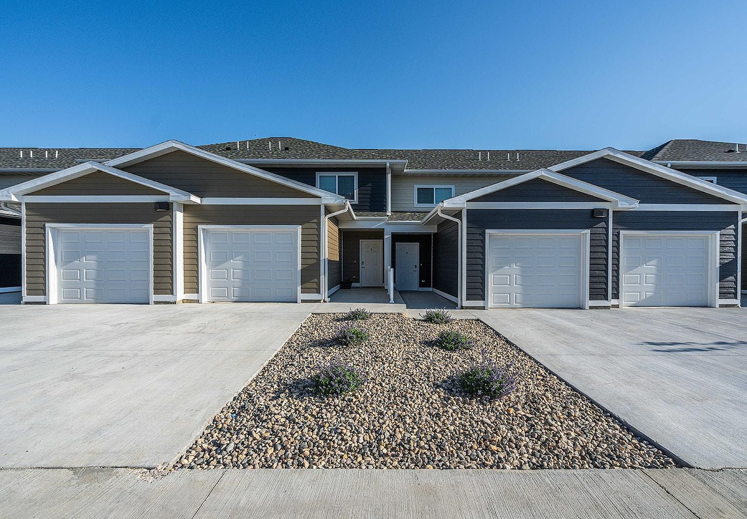 2203 Ace Ave 3 Bedroom 2 Bath, Brookings, SD 57006 Zillow