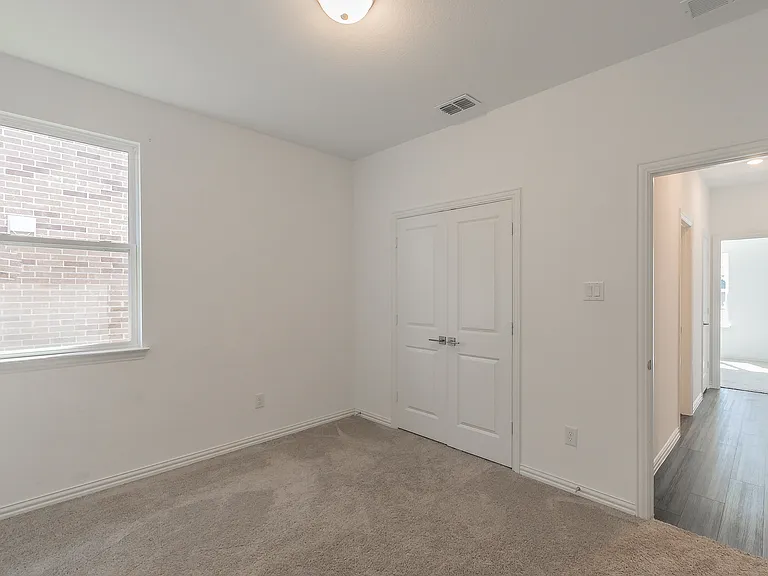 1504 Escondido Dr — Photo 17