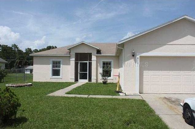 1st image of 611 Escondido Ct