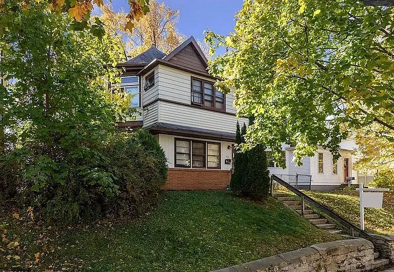 Edmund Ave — Photo 1