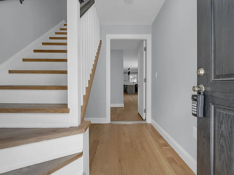 1 Rockingham Ave #1 — Photo 12