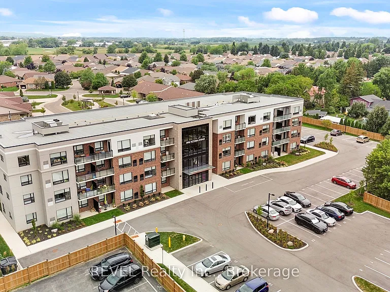 3998 Victoria Ave #106 — Photo 28