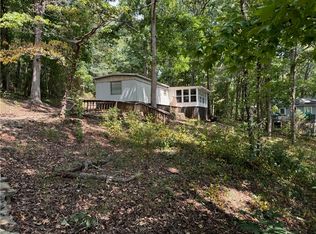 223 Beaver Ln, Townville, SC 29689
