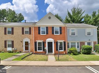 18 Cornerwood Ct, Gaithersburg, MD 20878