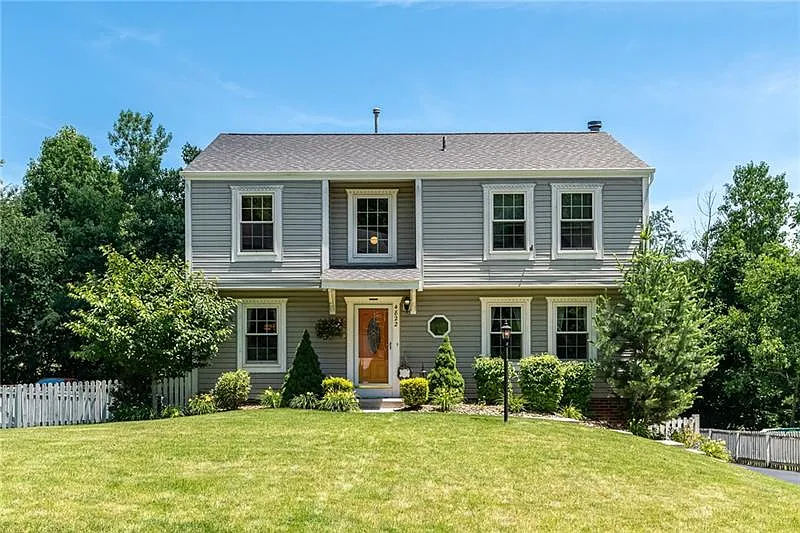 4822 Bayfield Rd photo 1
