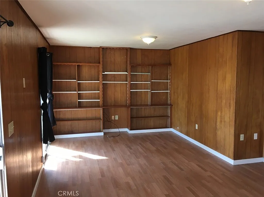 1 bed, 876 sqft, $1,400 — Photo 4