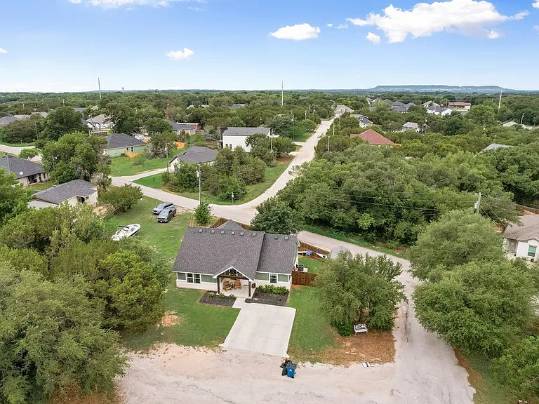 2601 Houston Ct — Photo 34
