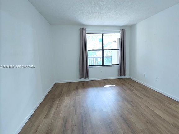 4th image of 4401 W McNab Rd