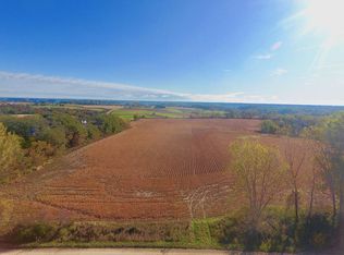 Hillside Rd, Brownsville, MN 55919