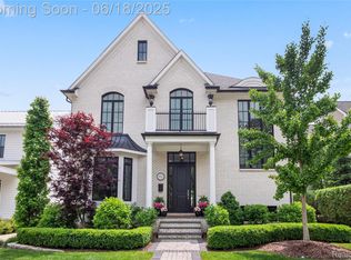 933 N Sherman Dr, Royal Oak, MI 48067